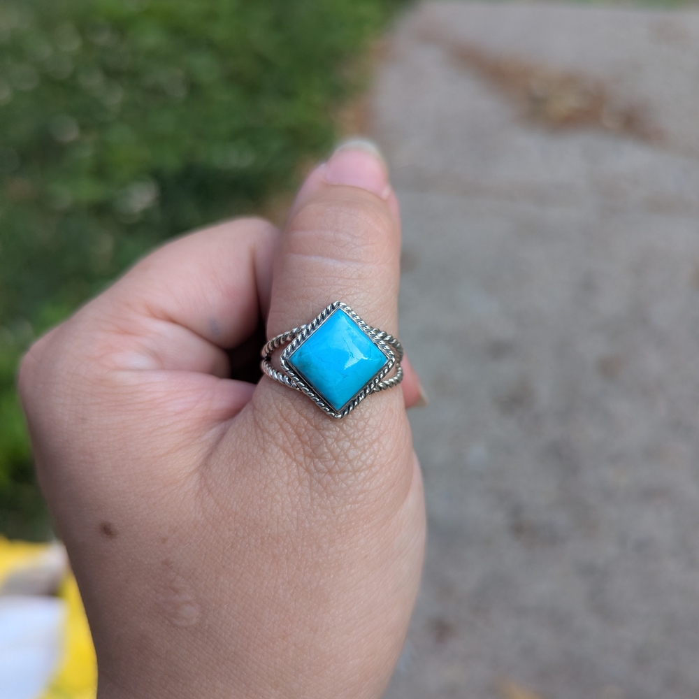 Turquoise Silver Ring